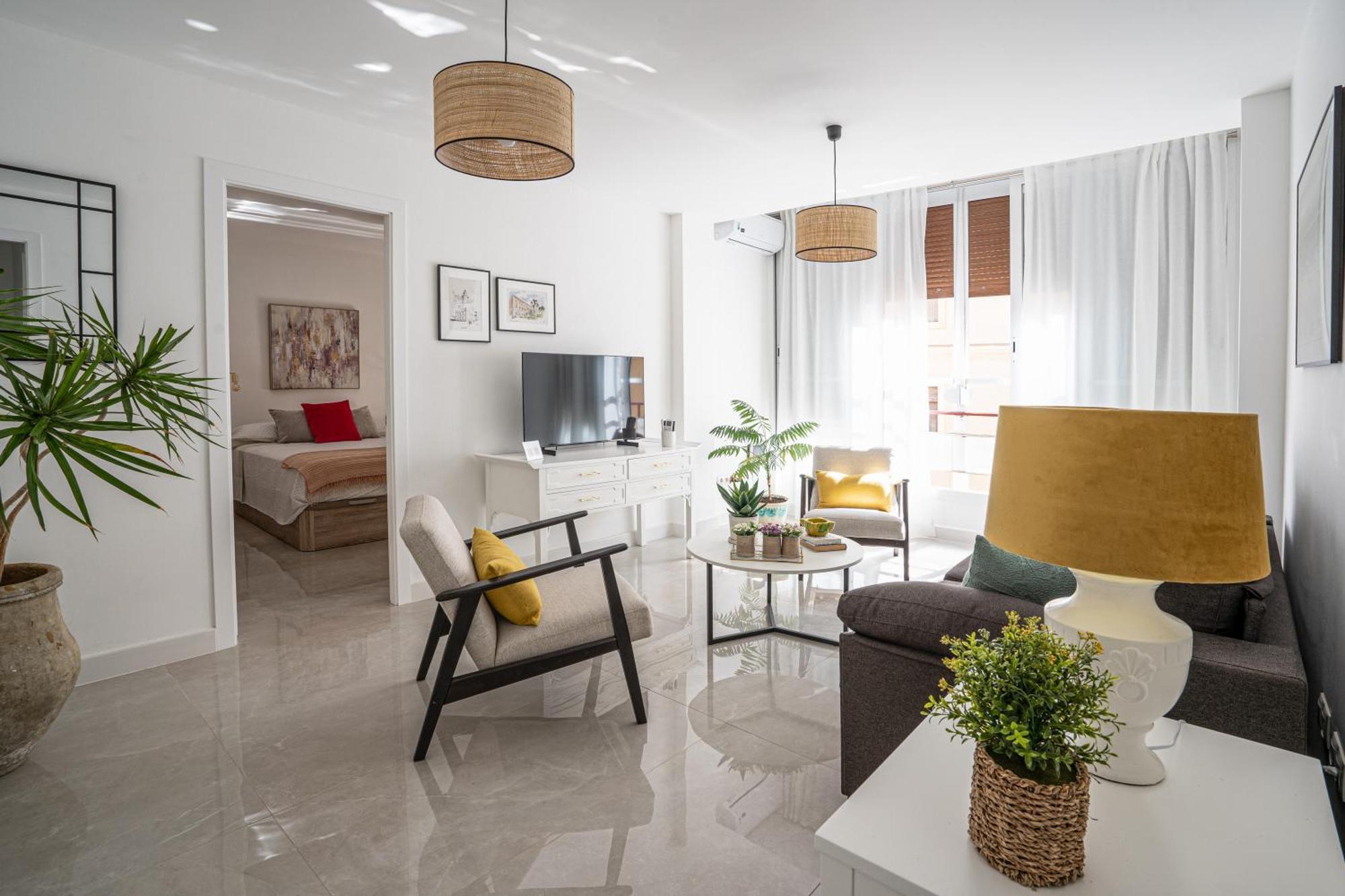 Apartment Center Soho Deluxe Малага Екстериор снимка