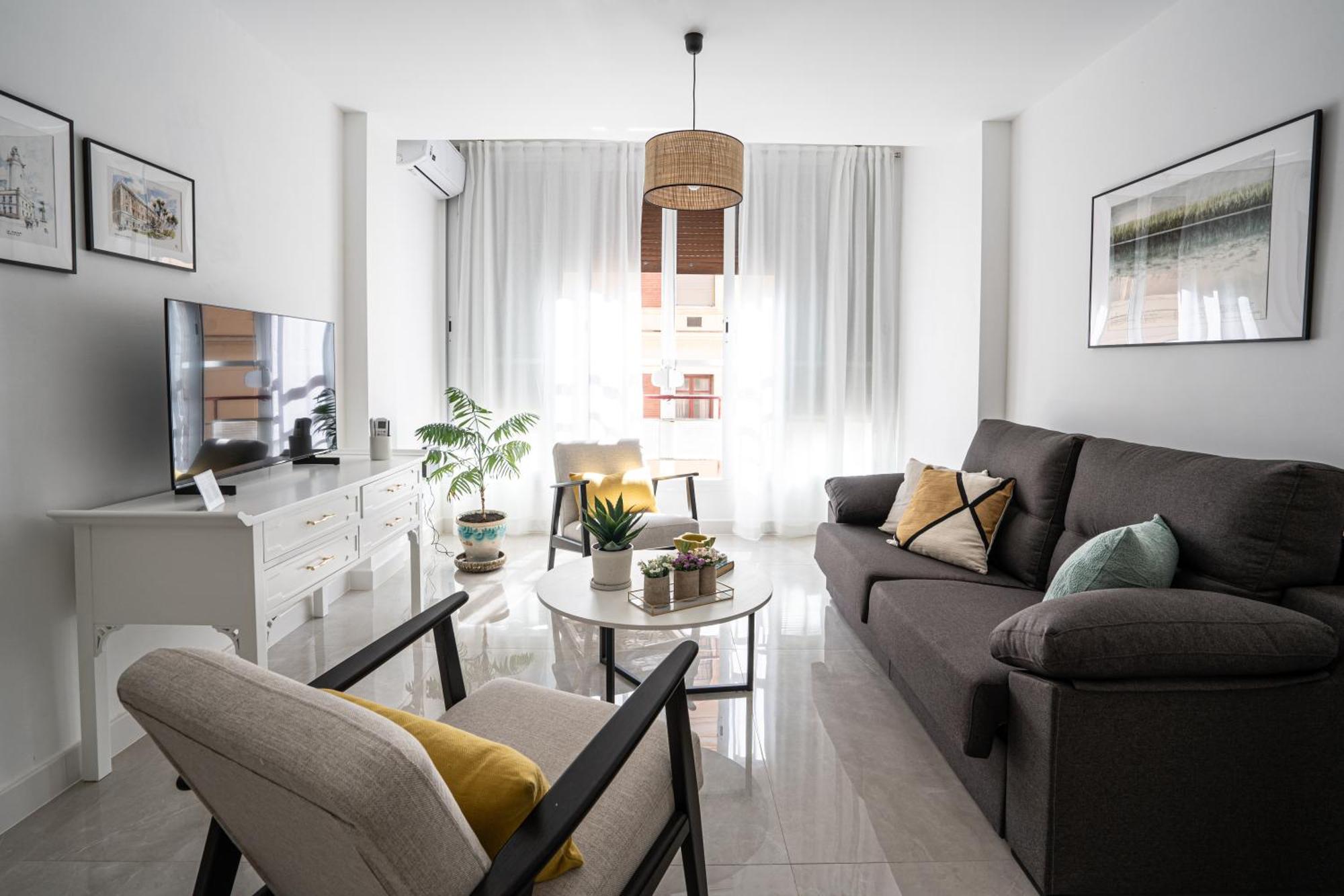 Apartment Center Soho Deluxe Малага Екстериор снимка